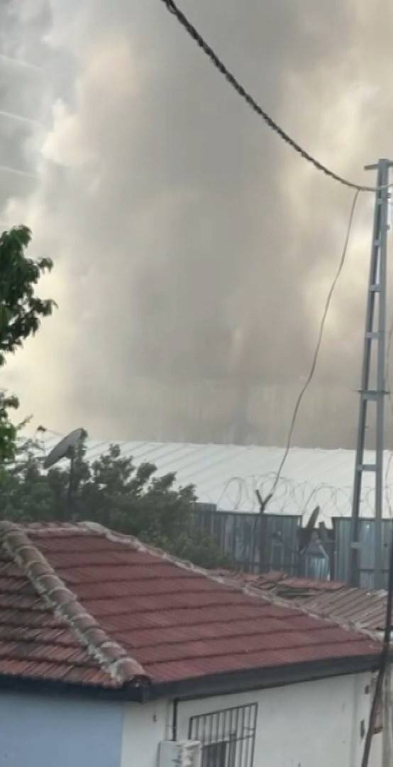 İşçilerinin kaldığı konteynerlerde yangın - Resim: 11